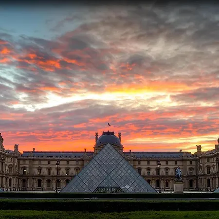 35 - Luxury Flat Grands Boulevards *