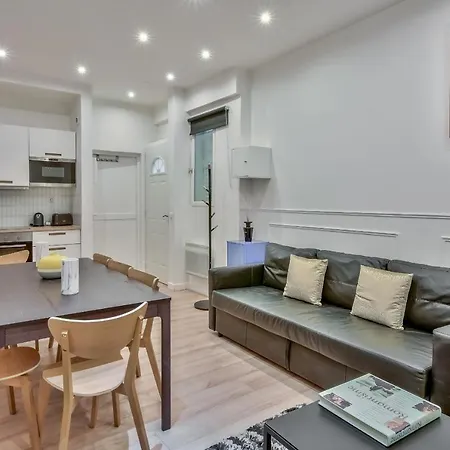 35 - Luxury Flat Grands Boulevards