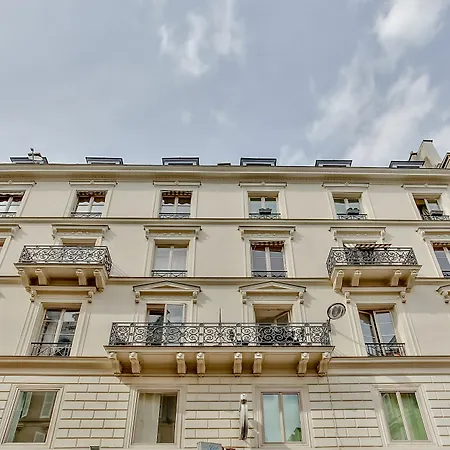 35 - Luxury Flat Grands Boulevards Paříž